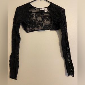 vintage newport news lace sleeves top